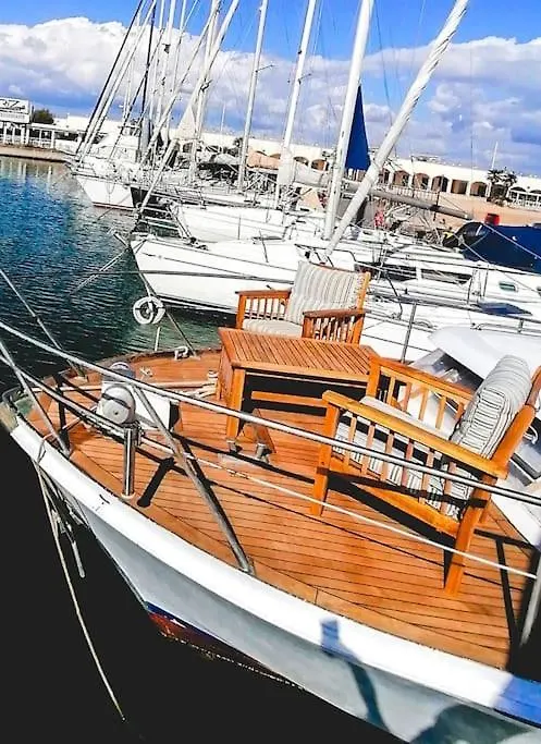 Bateau-hôtel Hotel Salvador Bahia Boat And Breakfast à Ostie
