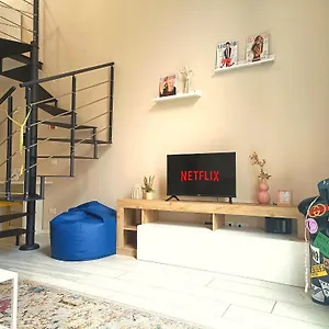 https://yr-apartments-milan-navigli.italymilanhotels.net