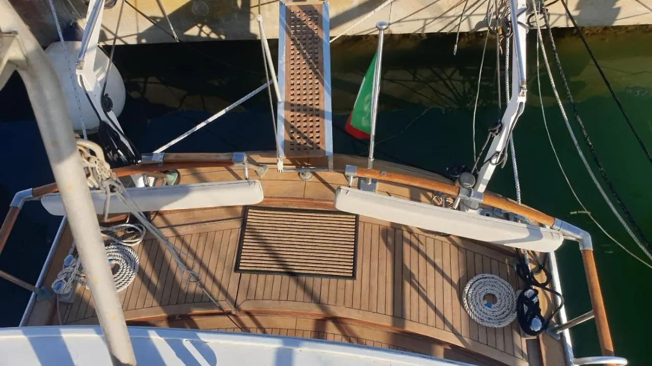 Botel Salvador Bahia Boat And Breakfast Hotel Lido di Ostia Italy